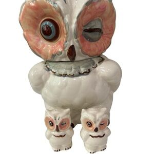 Shawnee Winking Eye Cookie Jar USA 1940 and Owl Salt pepper Whimsy Kitchen VTG